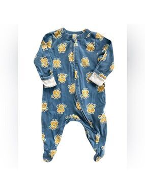 🩵 4/$20 Old Navy Blue and‎ Yellow Monster Footed Sleeper